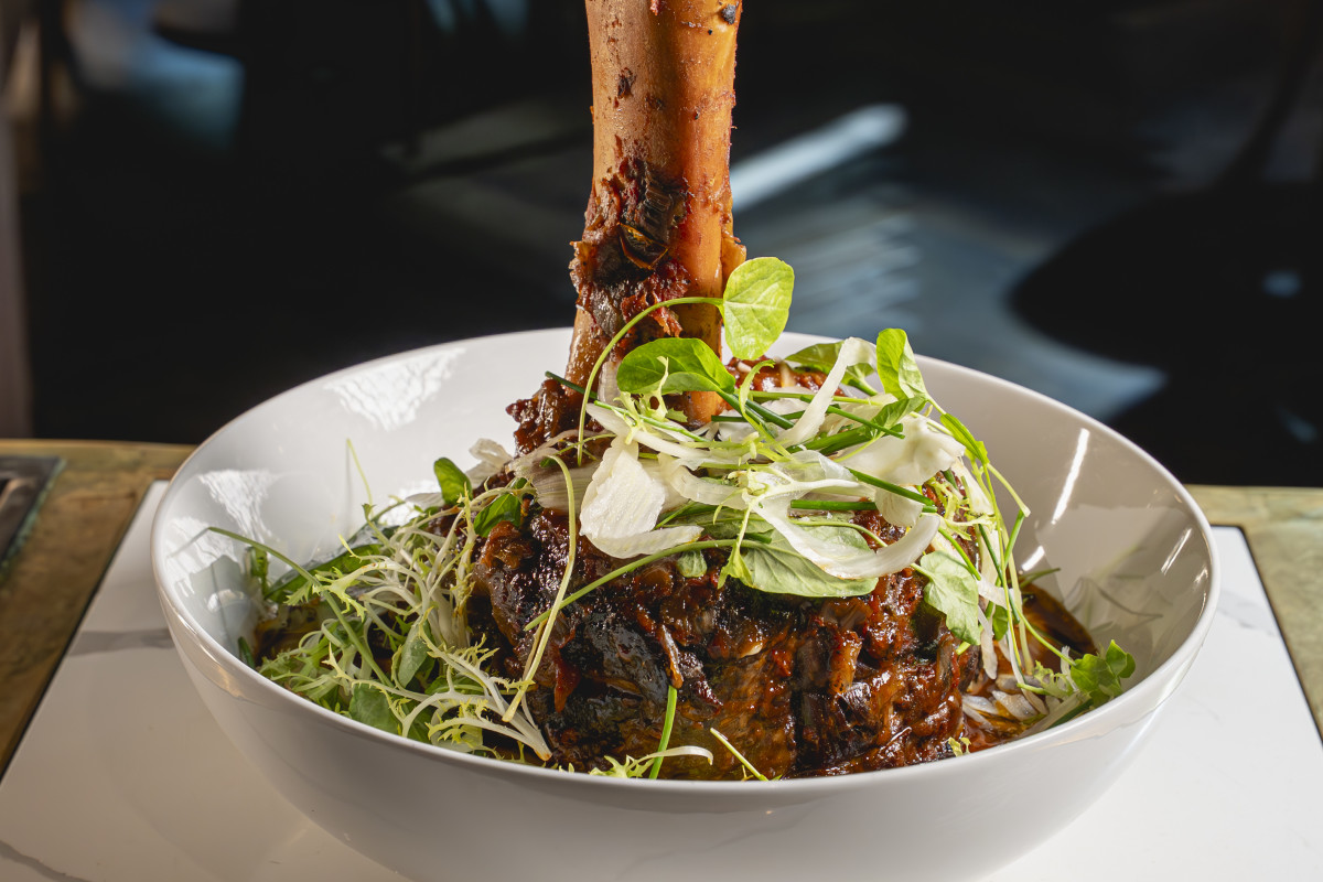 Harlo Steakhouse & Bar