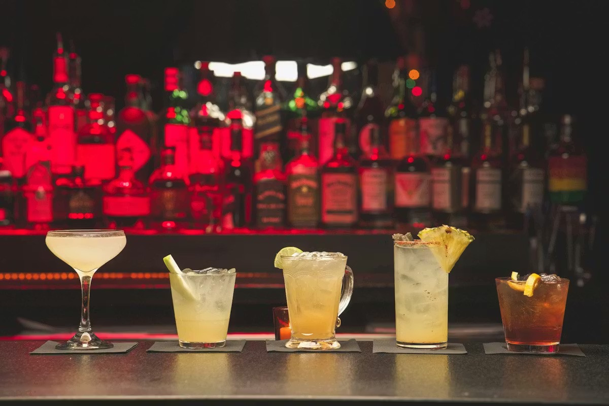 Six26 Lounge & Rooftop