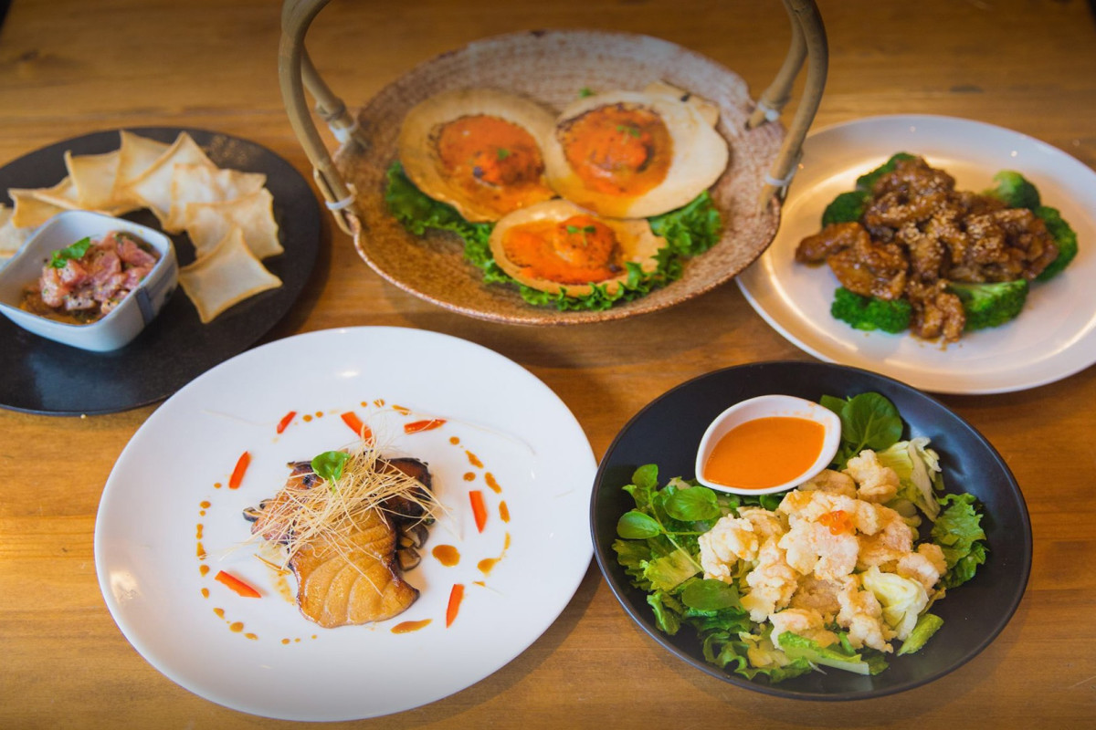 Photo 1 of 4: Shine Restaurant