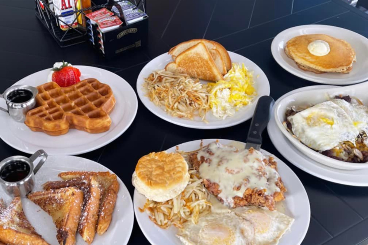 5 Boys Restaurant