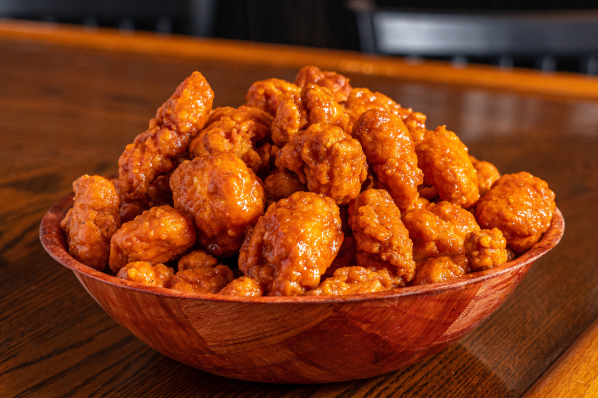 Duff's Famous Wings - Sarasota