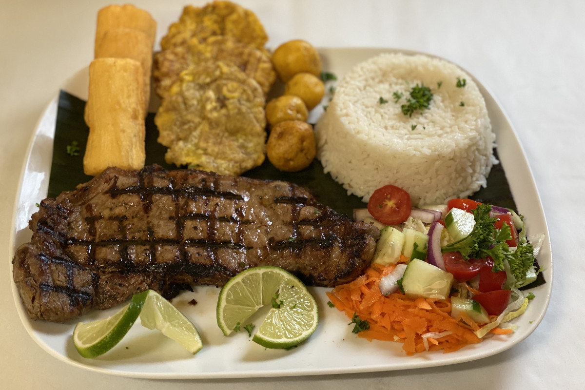 Makondo Restaurant - New Rochelle