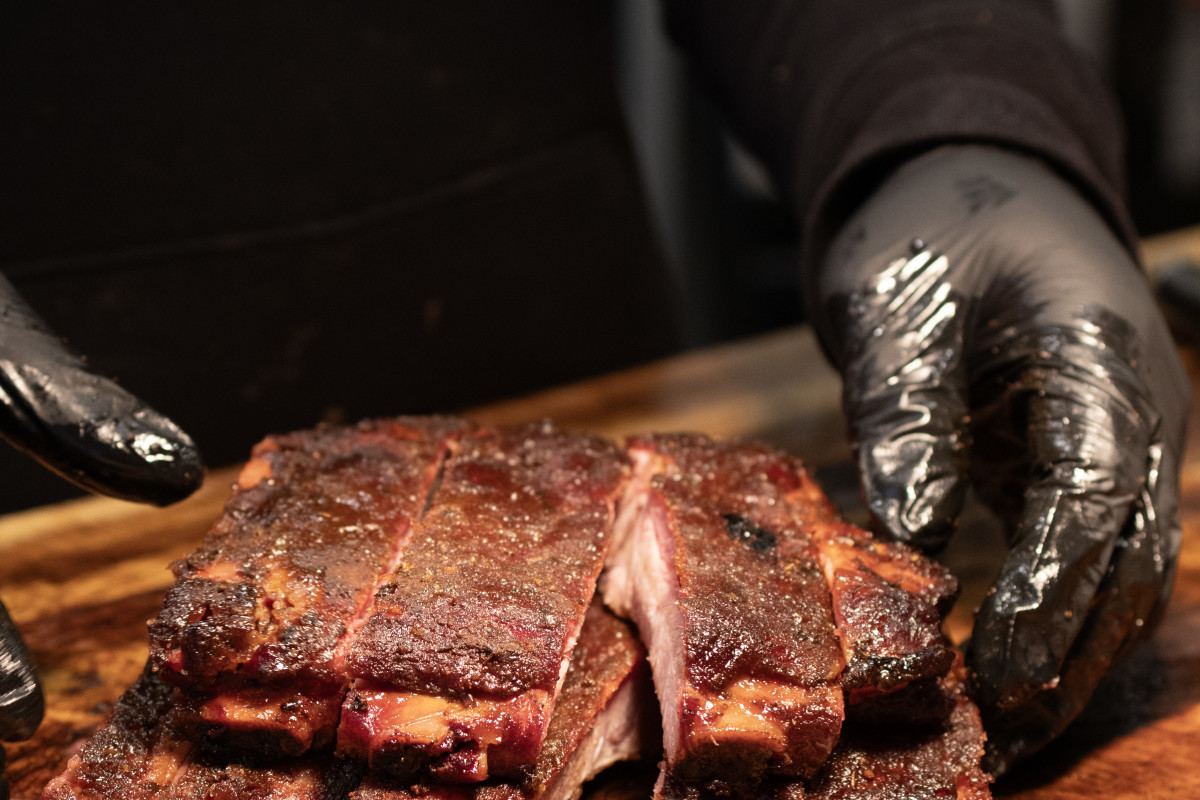 Just Q'in BBQ