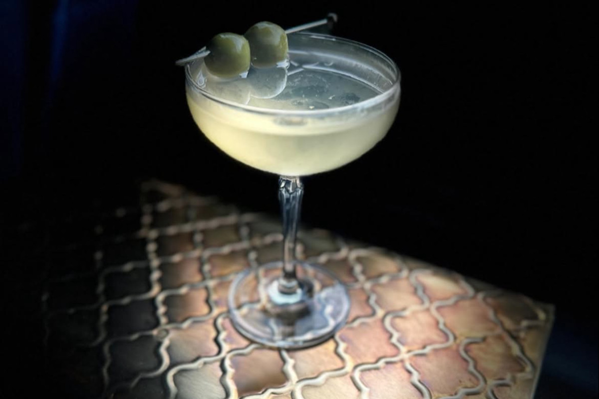 Barroom
