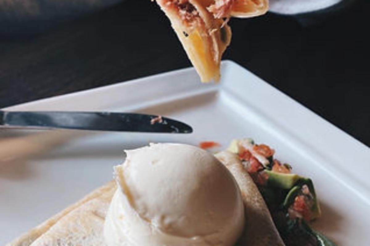Paris Creperie