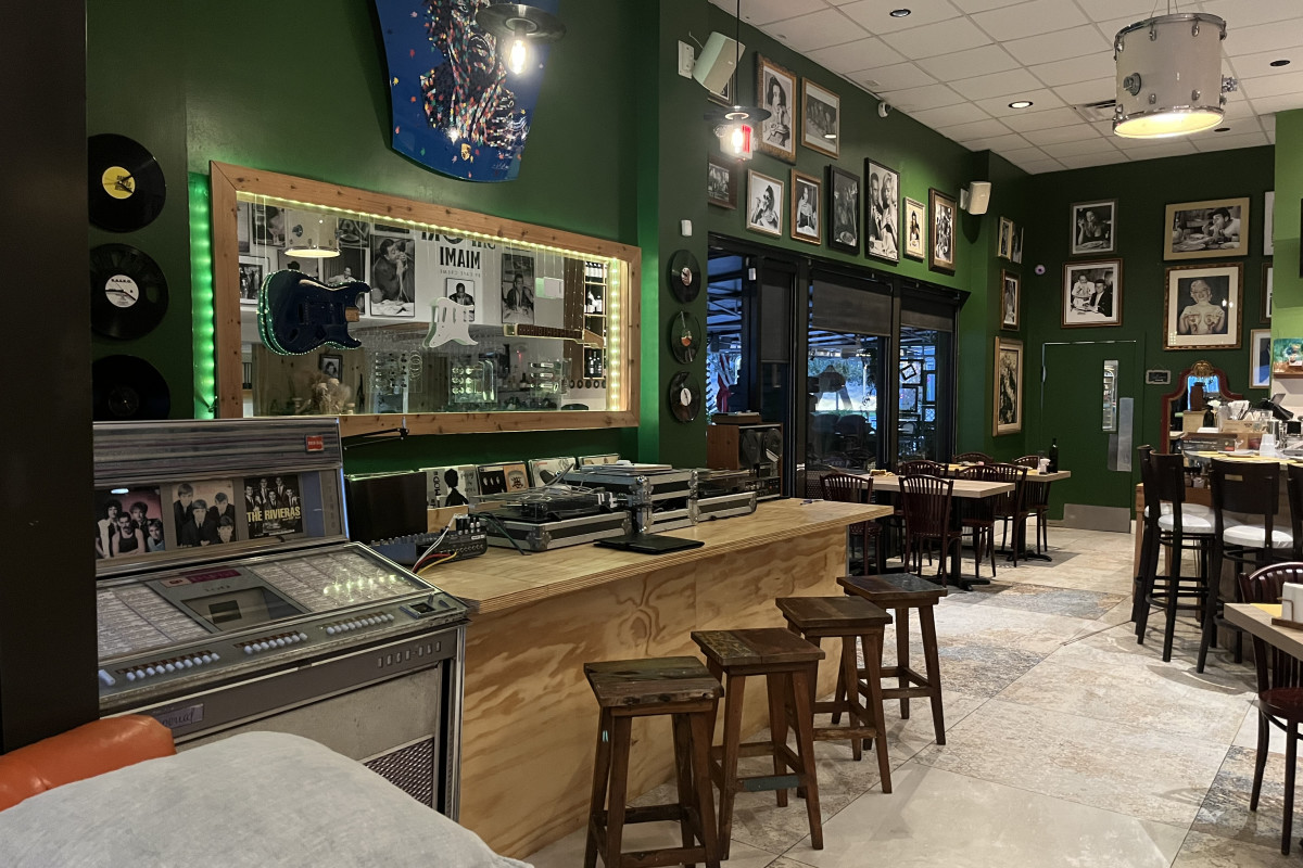 Photo 1 of 4: Sapori Miami