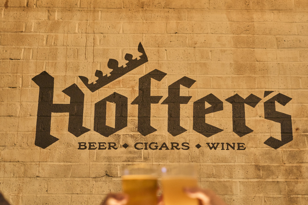 Hoffer's Cigar Bar
