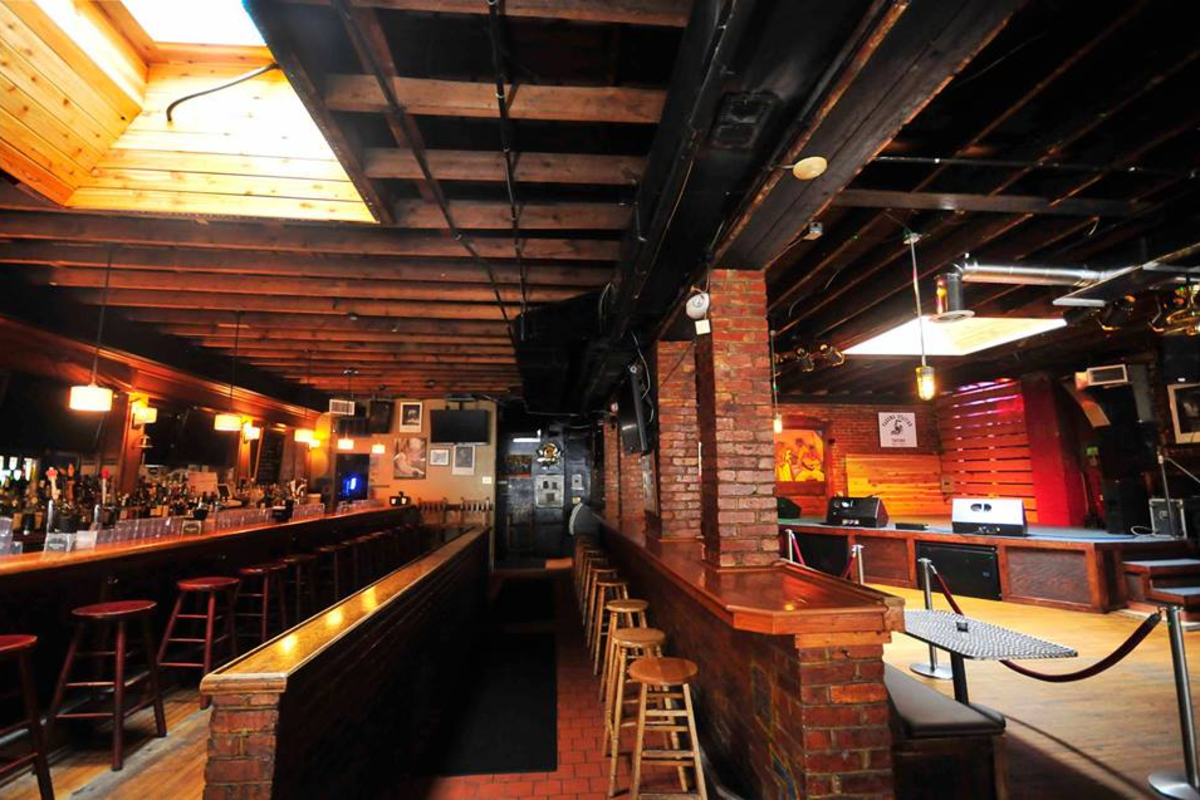 Takoma Station Tavern