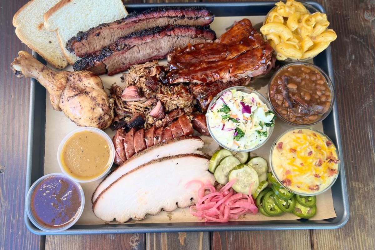 Big Nate's Family BBQ - Banning