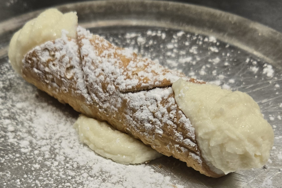 Pies & Grinders - Monument