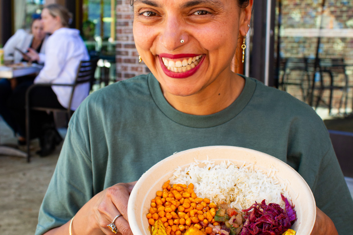 eet by Maneet Chauhan