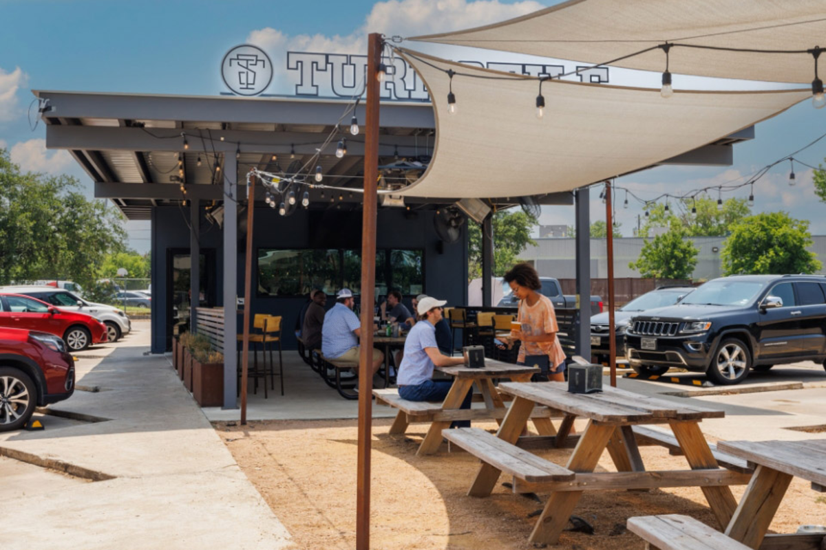 Turnstile Bar and Restaurant