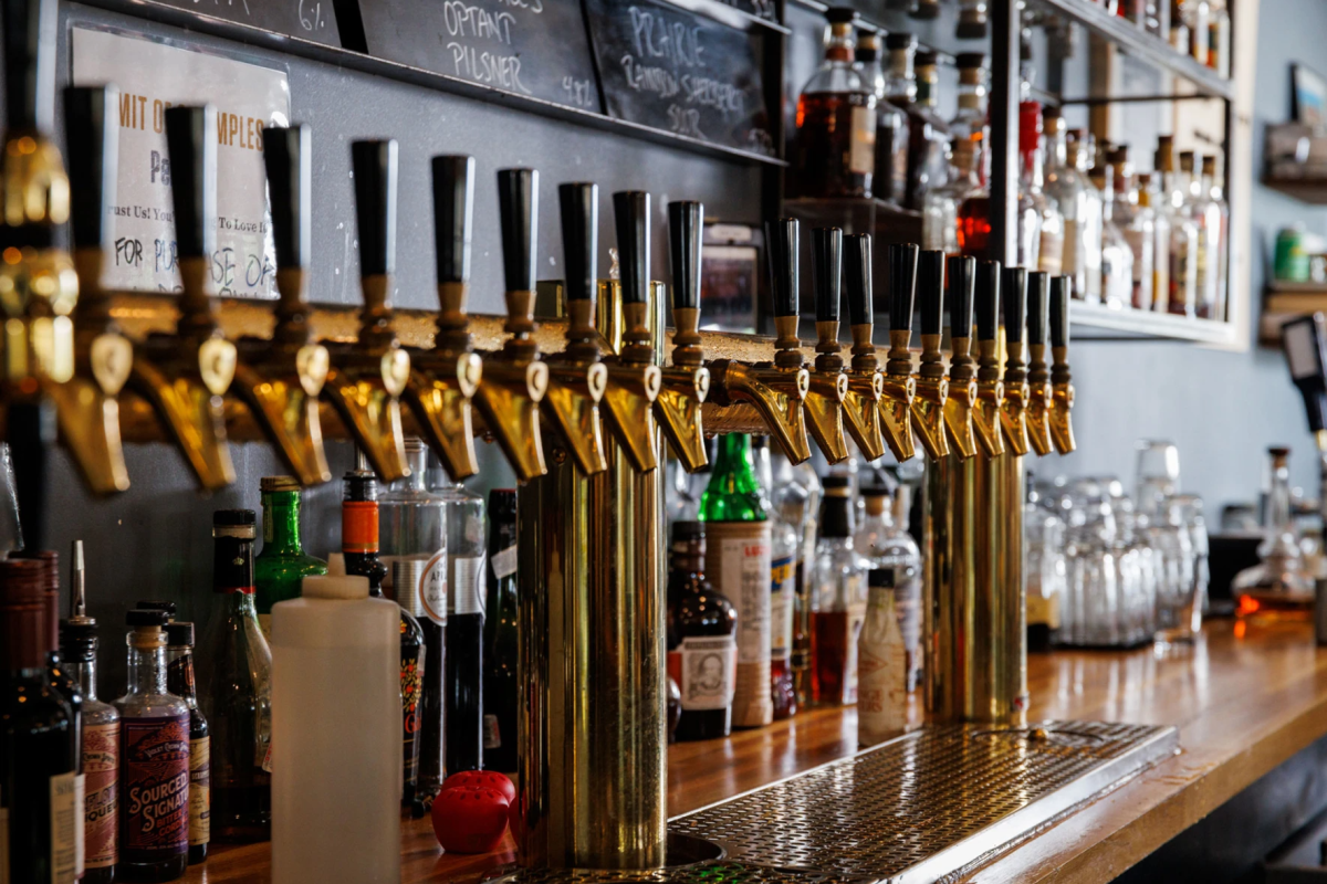 Turnstile Bar and Restaurant