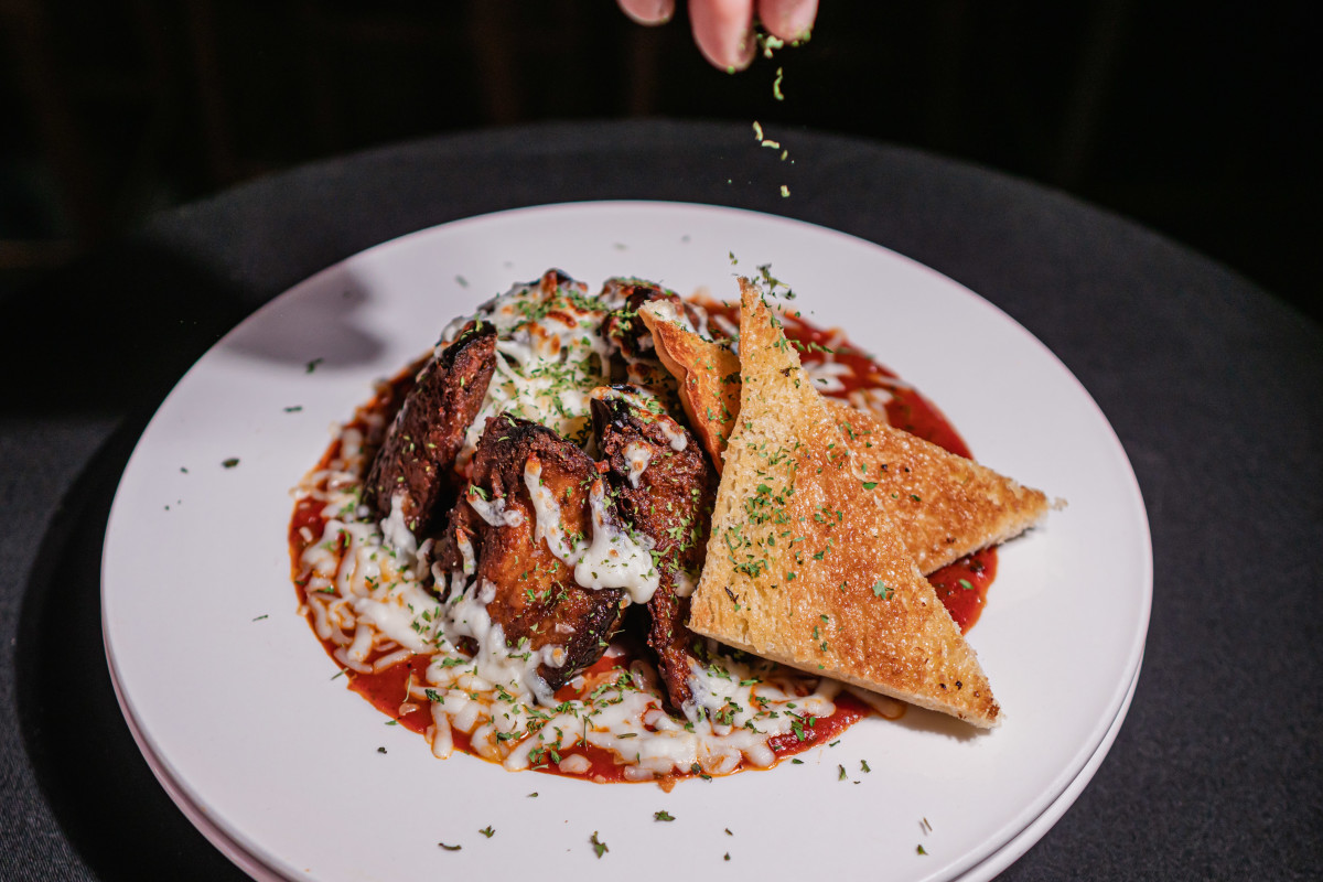 Nola Jane Restaurant & Bar