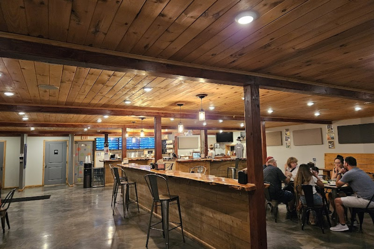 Brewer's Kitchen & Taproom