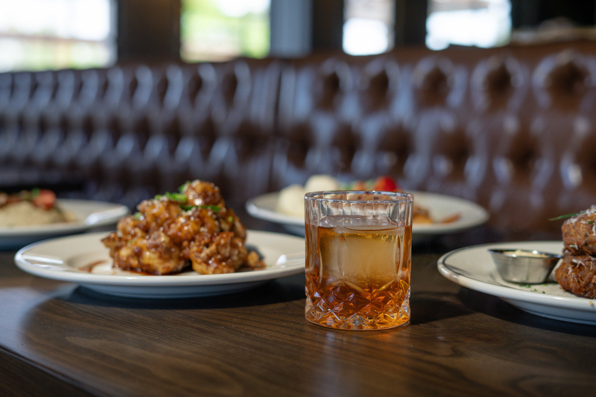 Lazy Bird Kitchen & Cocktails