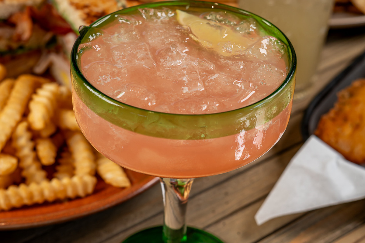 Rusty Buckle Saloon - Apache Junction
