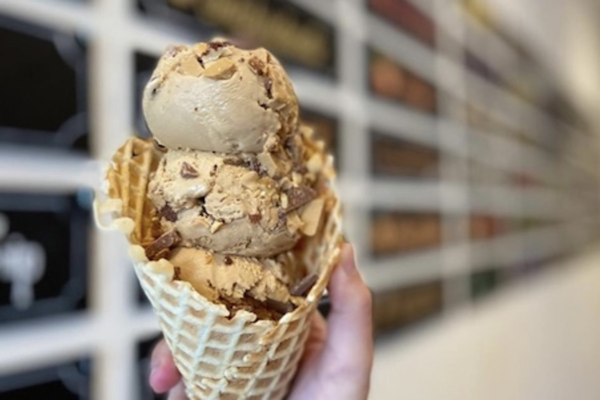 Blue Scoop Creamery - Yorba Linda