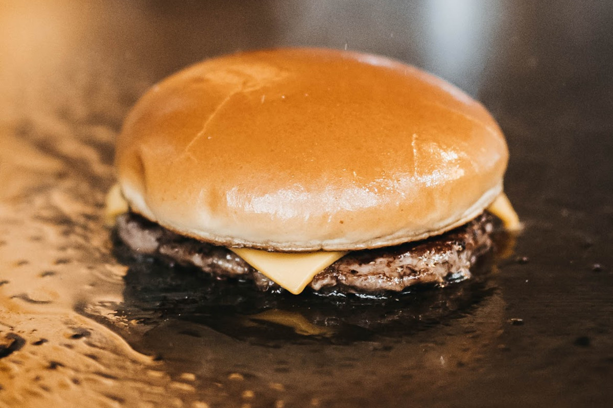 Trophies Burger Club