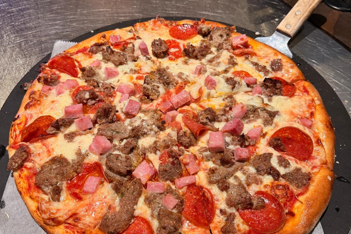 Anne Marie's NY Pizza & Wings
