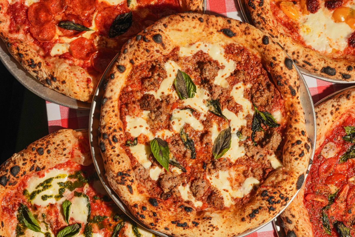 Salsa Pizzeria - Rego Park