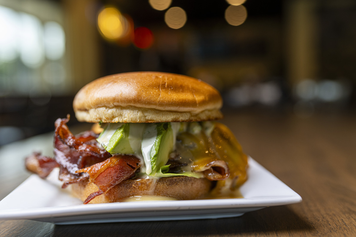 Burg & Barrel - Overland Park