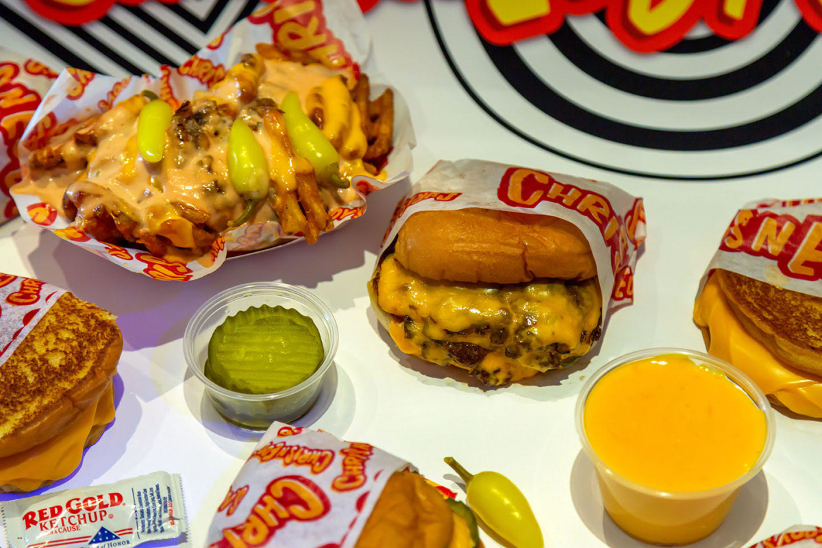 Photo 1 of 4: Chris N Eddy’s - Hollywood