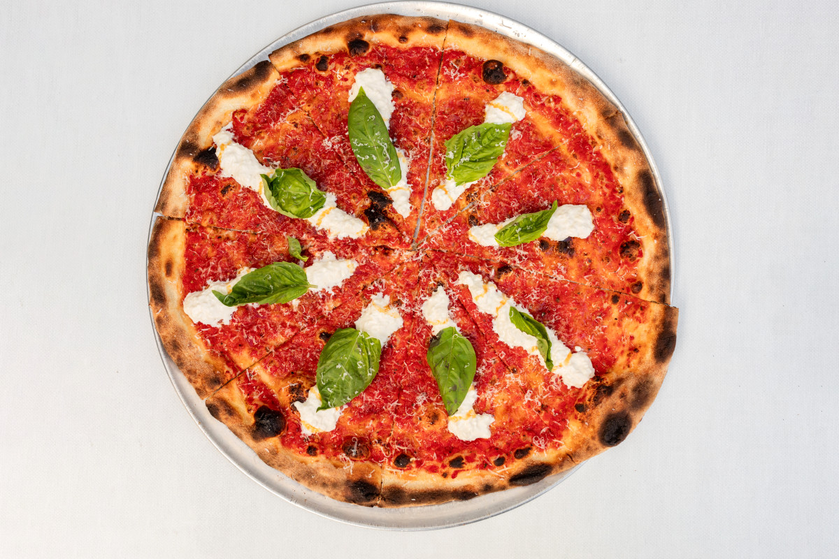 Flour Pizzeria & Cafe - Brentwood