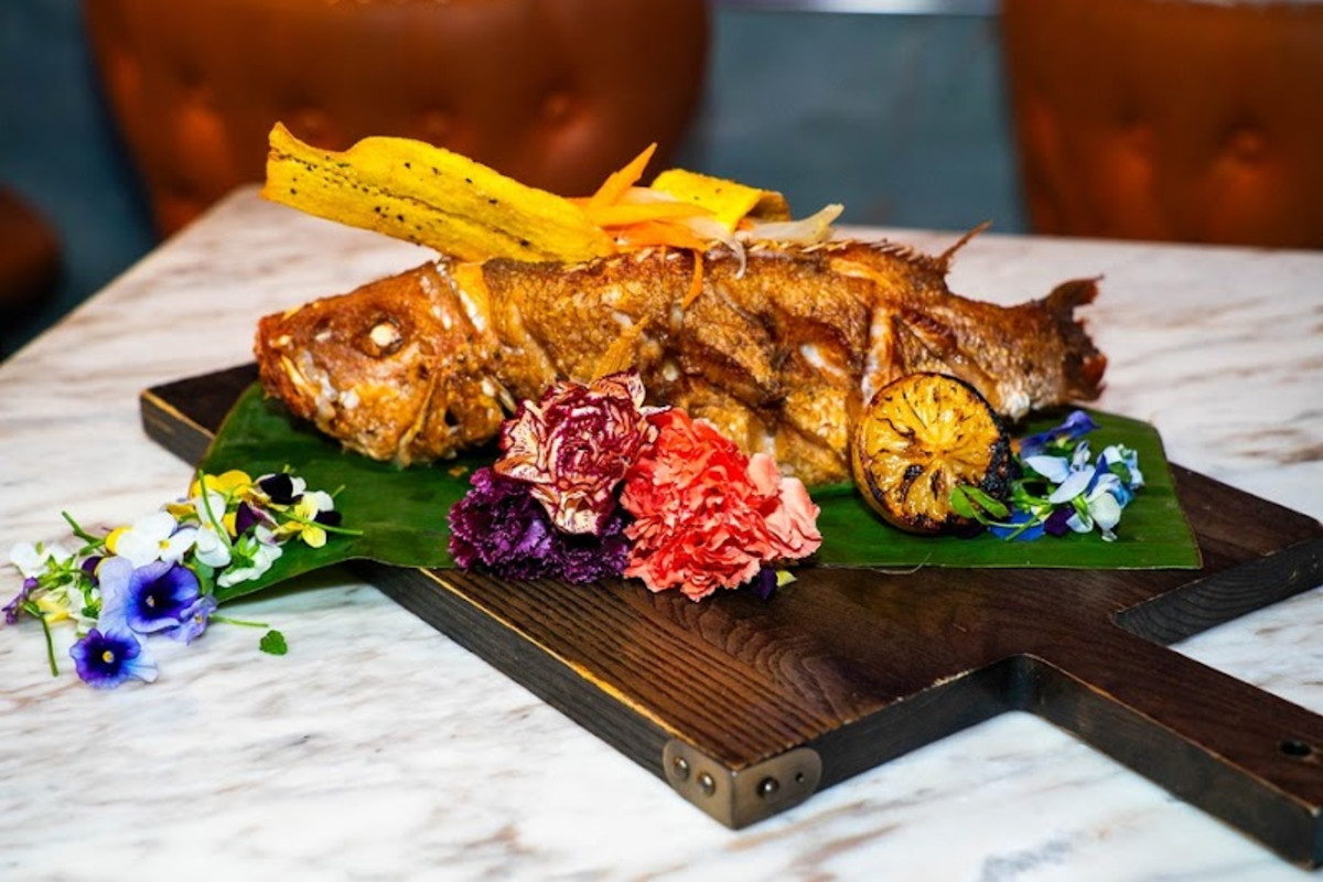 Bellos Lounge & Restaurant