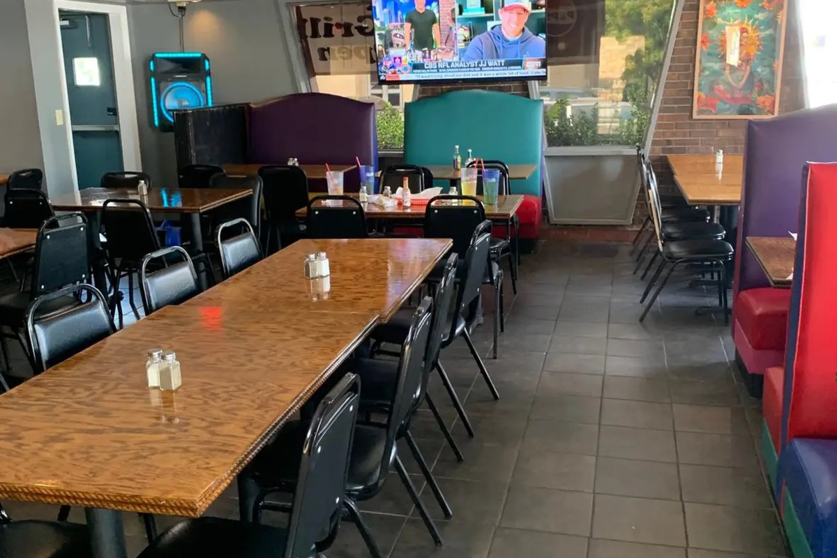 MX Bar and Grill