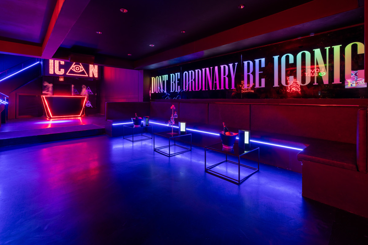 ICON CHICAGO