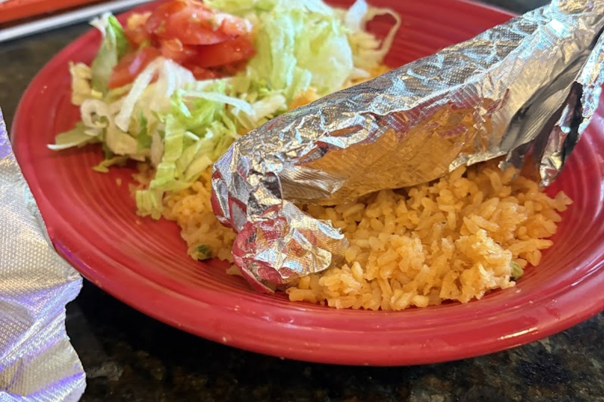 Los Mezquites Mexican Grill