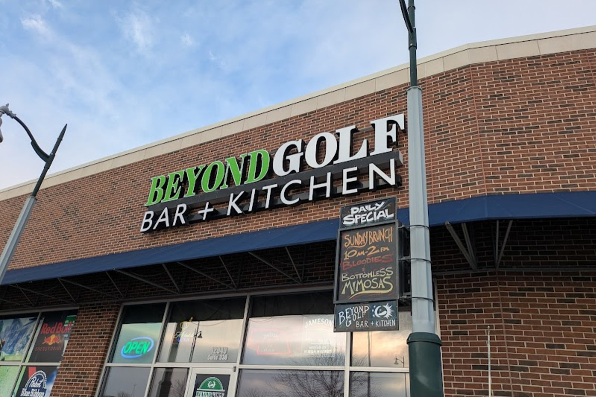 Beyond Golf - Bar + Kitchen