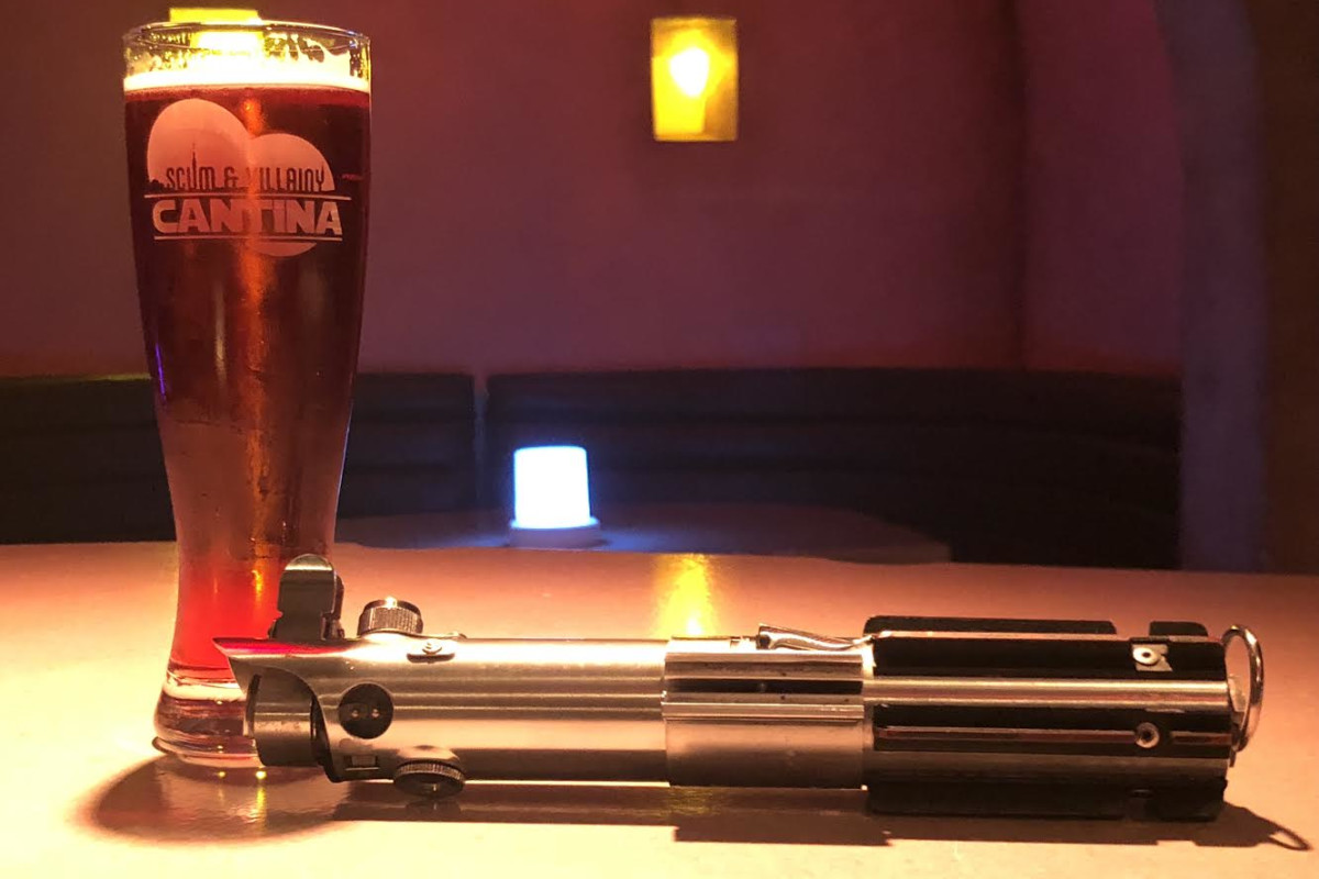 Scum and Villainy Cantina
