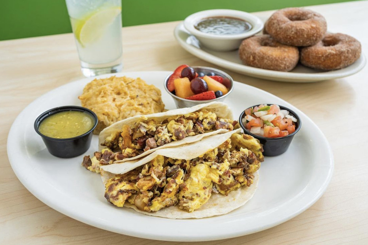 Photo 1 of 4: The Toasted Yolk Cafe - Sarasota