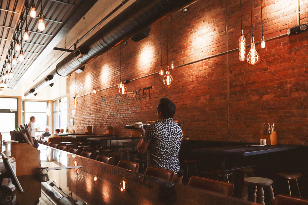 Maumee Street: Taproom + Kitchen
