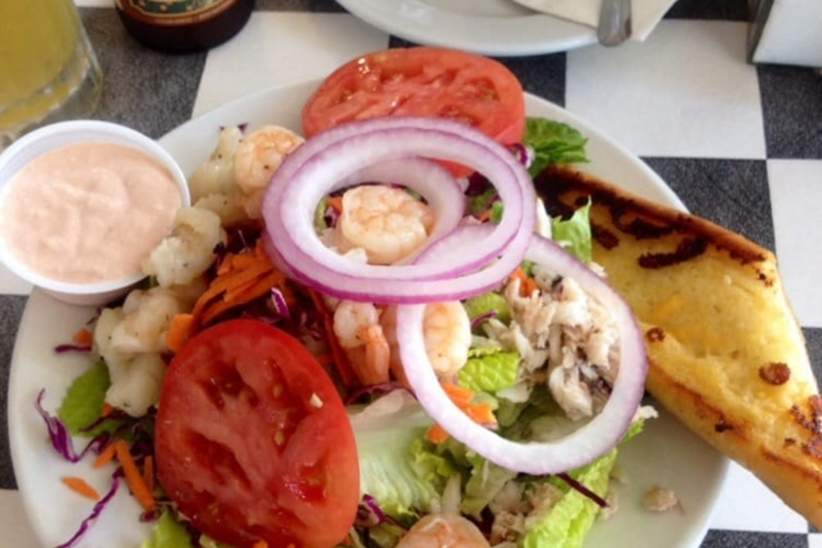 Fish house market and grill