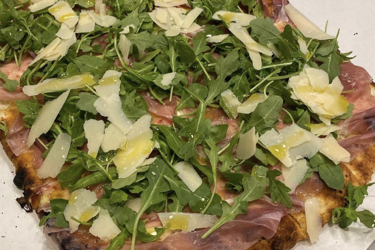 La Villa Pizzeria - Mill Basin