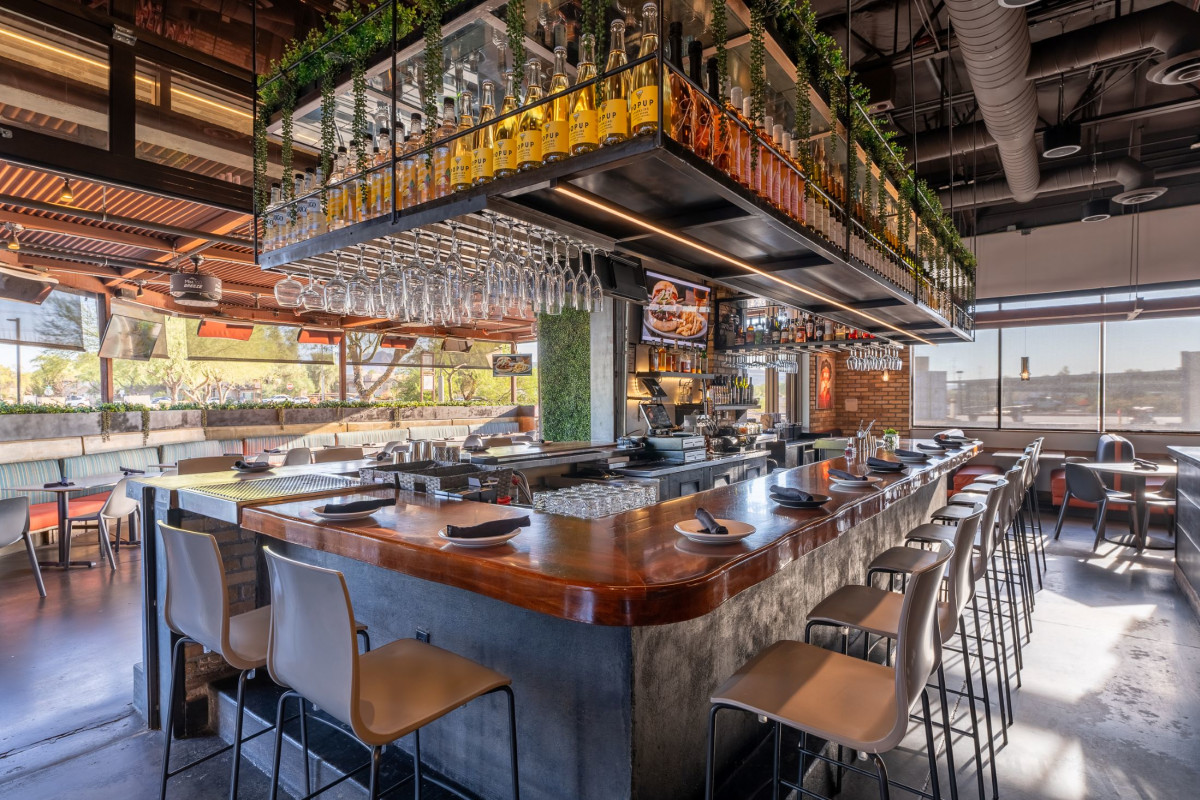 Ling & Louie's Asian Bar and Grill