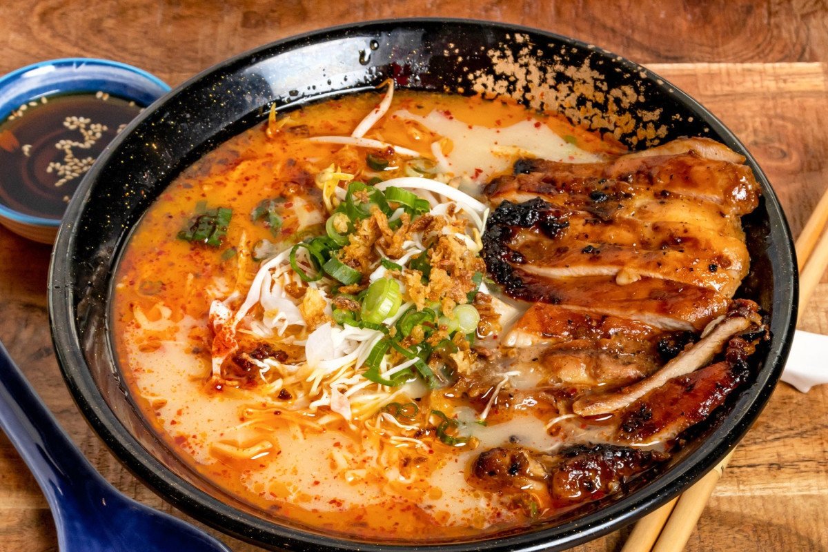 Photo 1 of 4: K-Pop Ramen - Garland