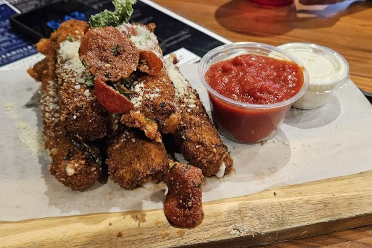 Let it Fly Sports Bar - La Vista