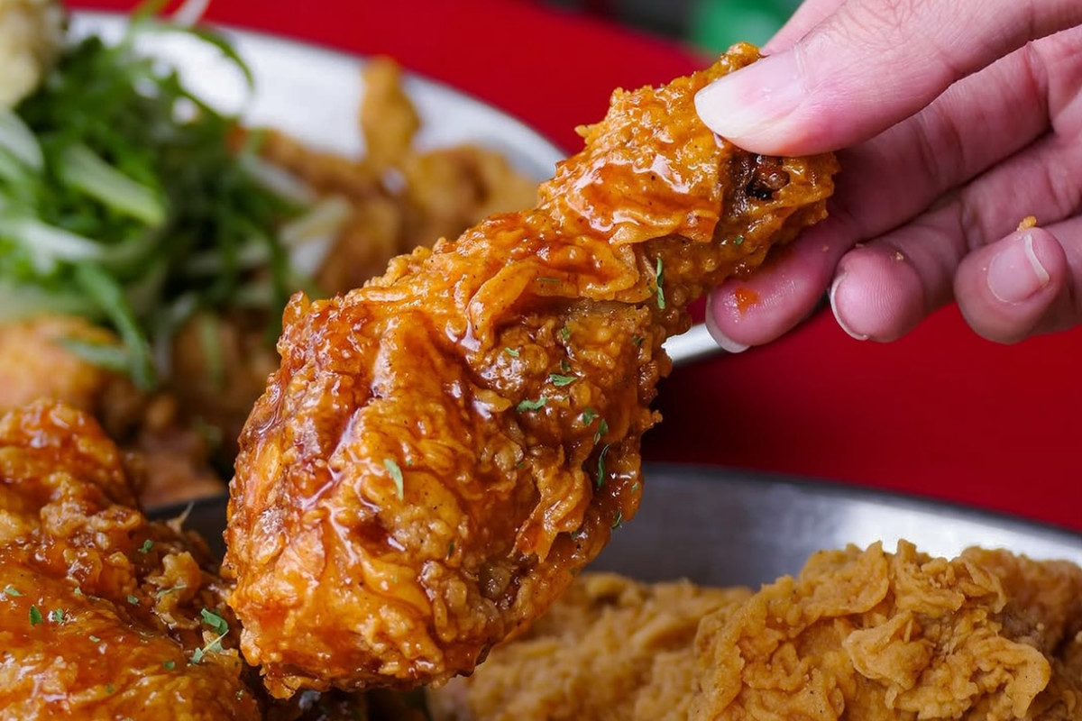 Pelicana Chicken - Koreatown