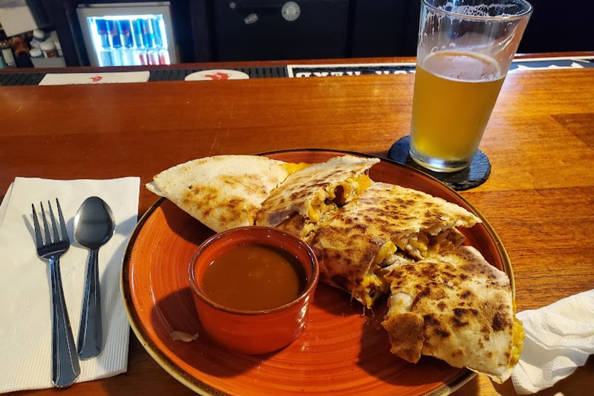 Hot Hill Tavern