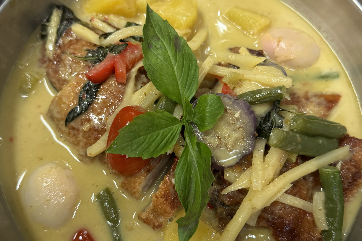 Lert Ros Thai Food