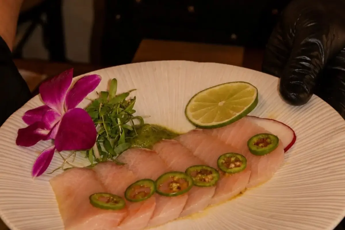 Mutsu - West Hollywood