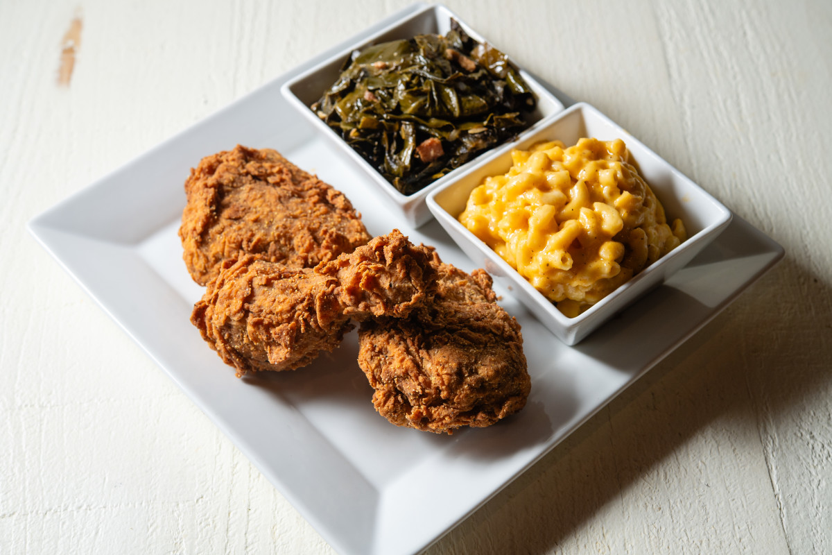 Georgia's Restaurant - Eastvale