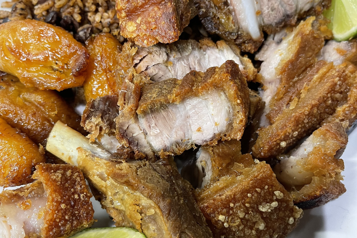 Mechos Dominican Kitchen