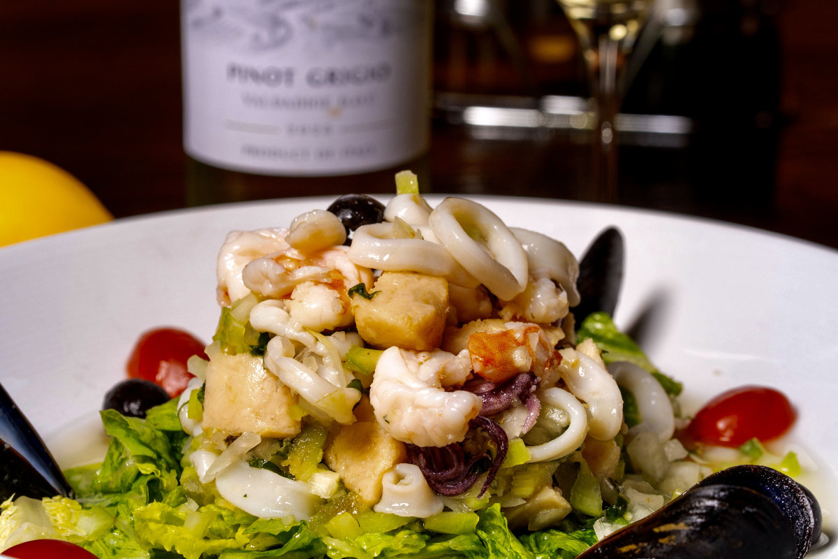 Photo 1 of 4: il Mulino