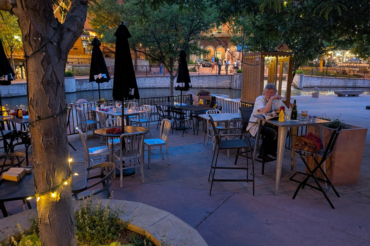 1129 Spirits & Eatery