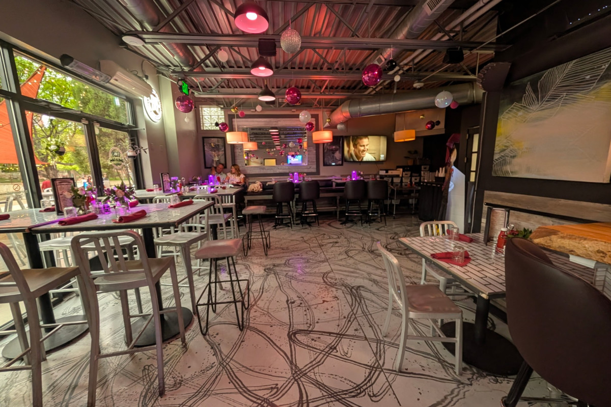 Photo 1 of 4: 1129 Spirits & Eatery